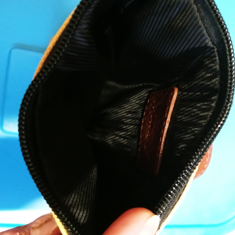 NWT Mona B Trust Journey Crossbody Bag - Picture 4 of 4